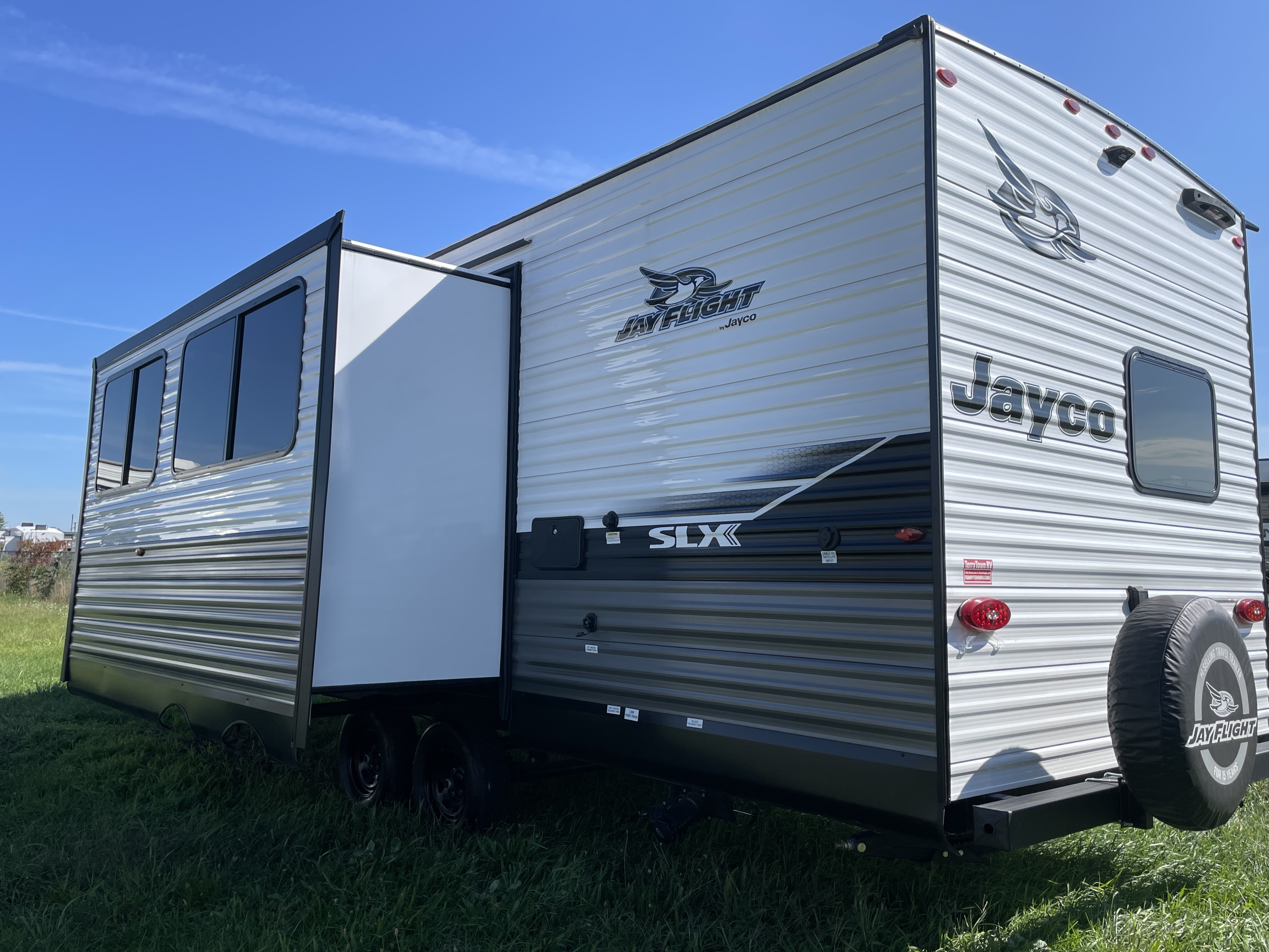 2024 Jayco Jay Flight SLX 261BHS - Image 5