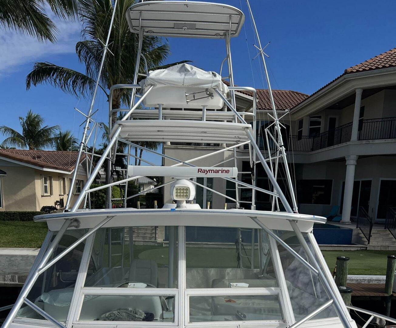 2007 Luhrs 41 Hardtop Express - Image 15
