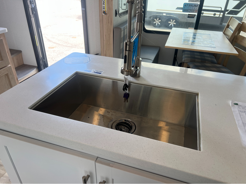2023 Alliance RV Avenue 36BRM - Image 5