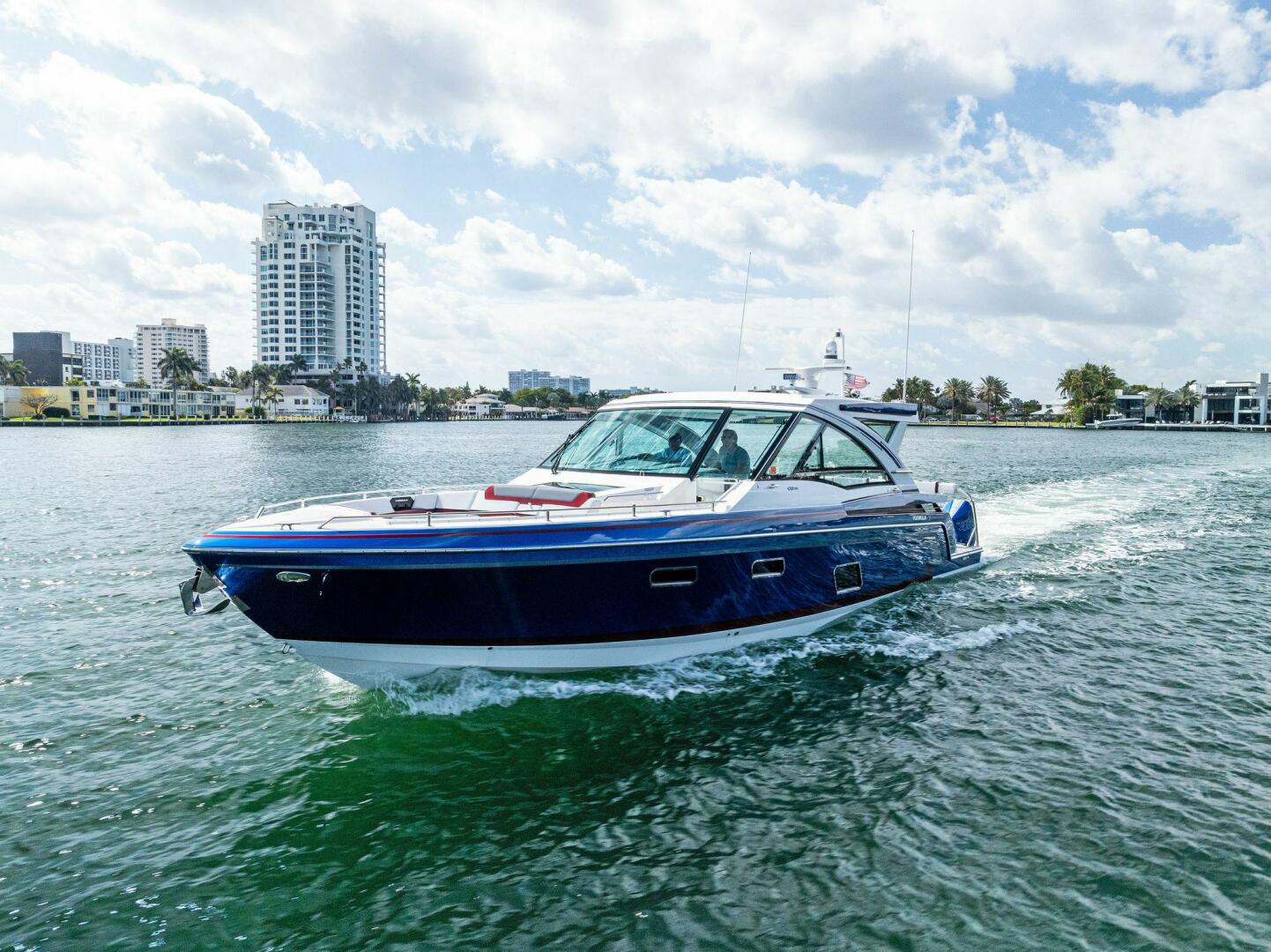 2023 Formula 430 Super Sport Crossover - Image 15