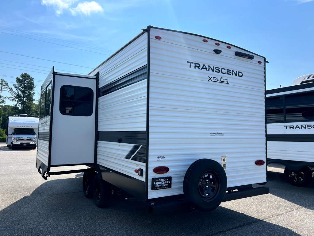 2027 GRAND DESIGN TRANSCEND 20MKX - Image 3