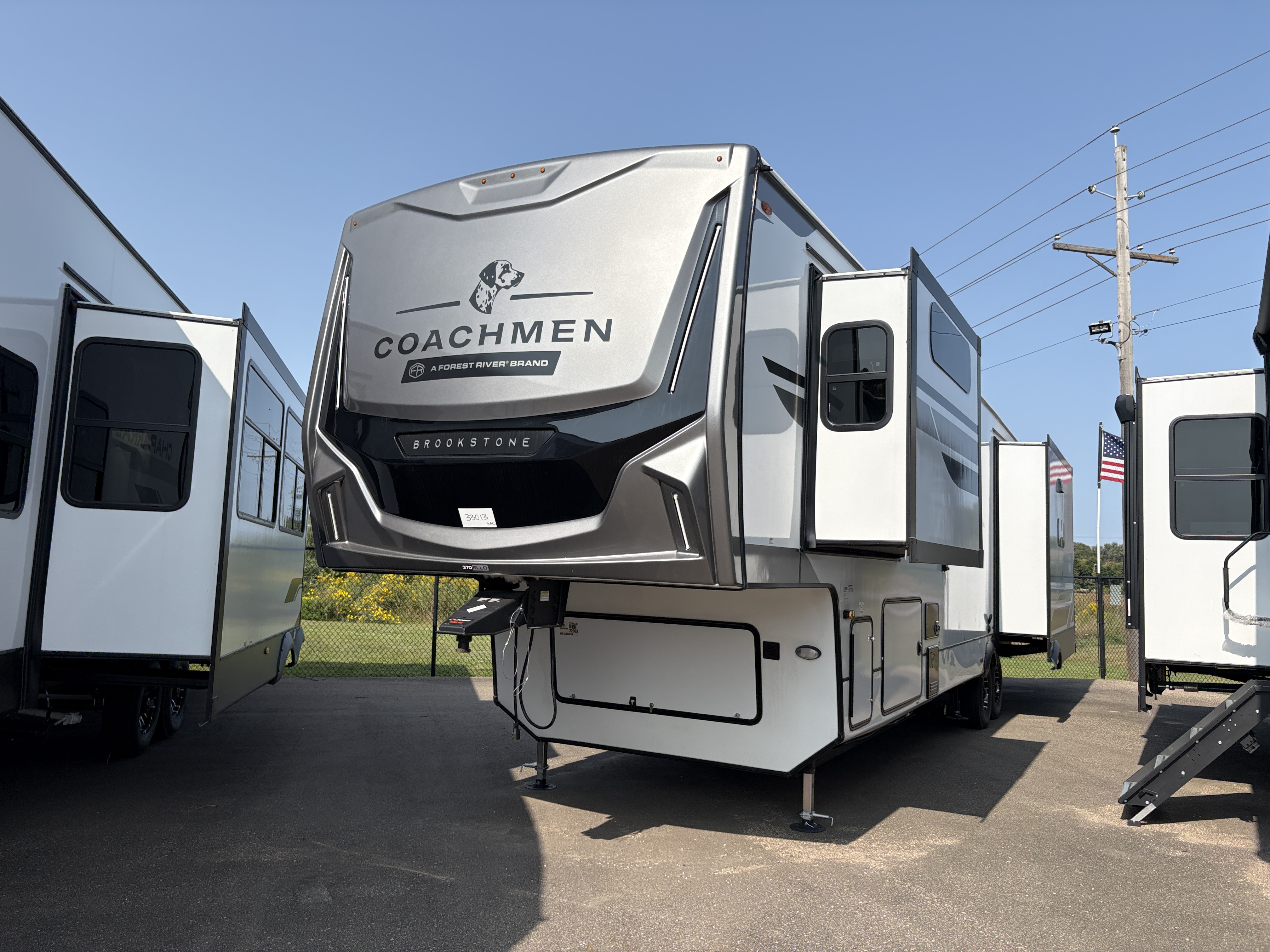 2025 Coachmen Brookstone 370RLLO