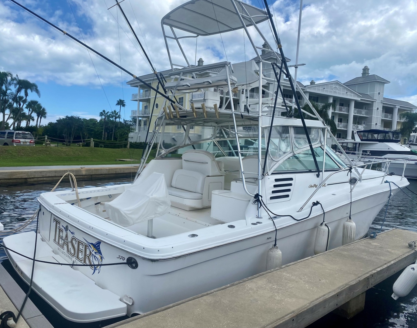 1999 Sea Ray - Image 1