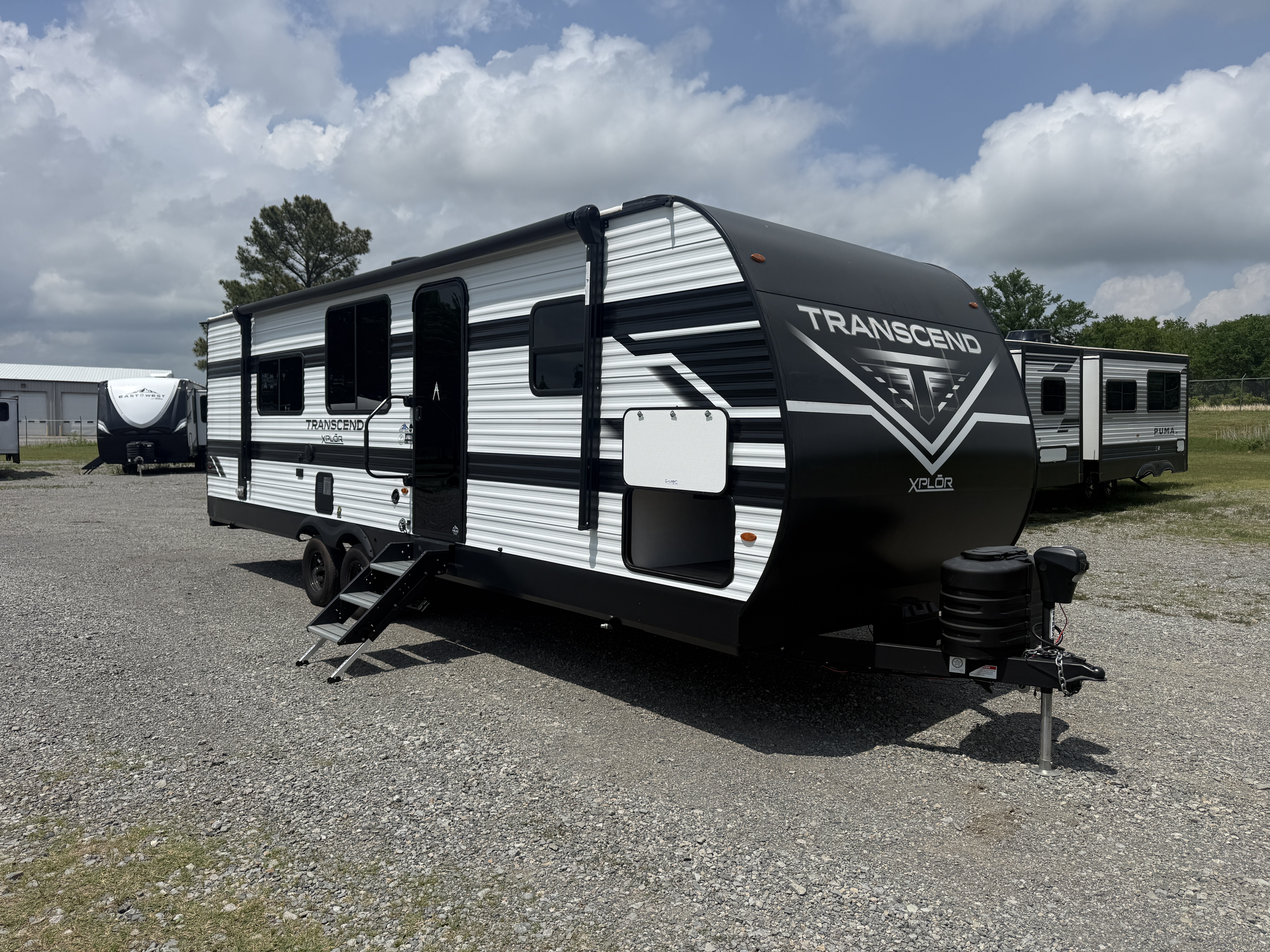 2025 Grand Design Transcend XPLOR 26RBX - Image 1