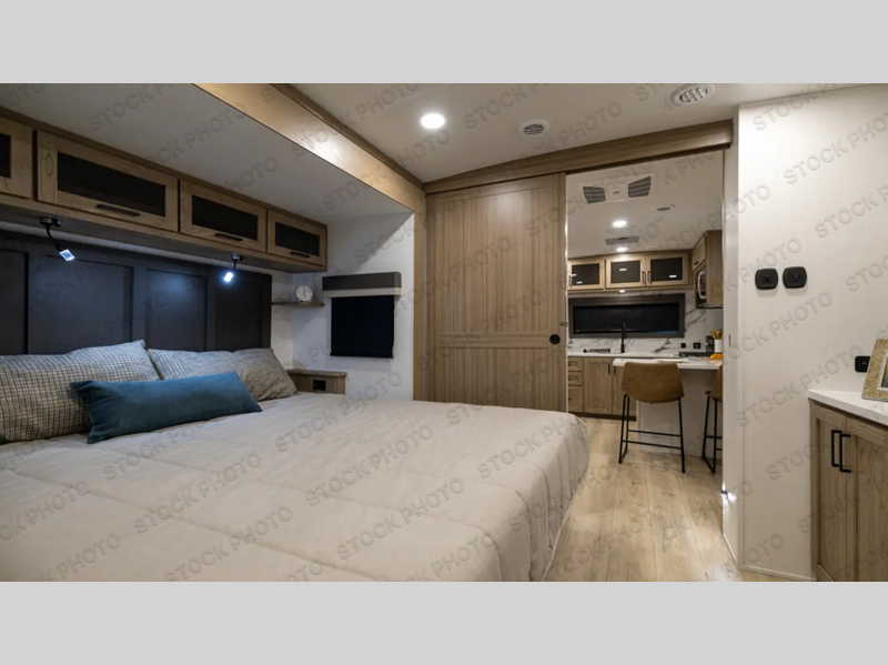 2026 FOREST RIVER 826MBR - Image 3