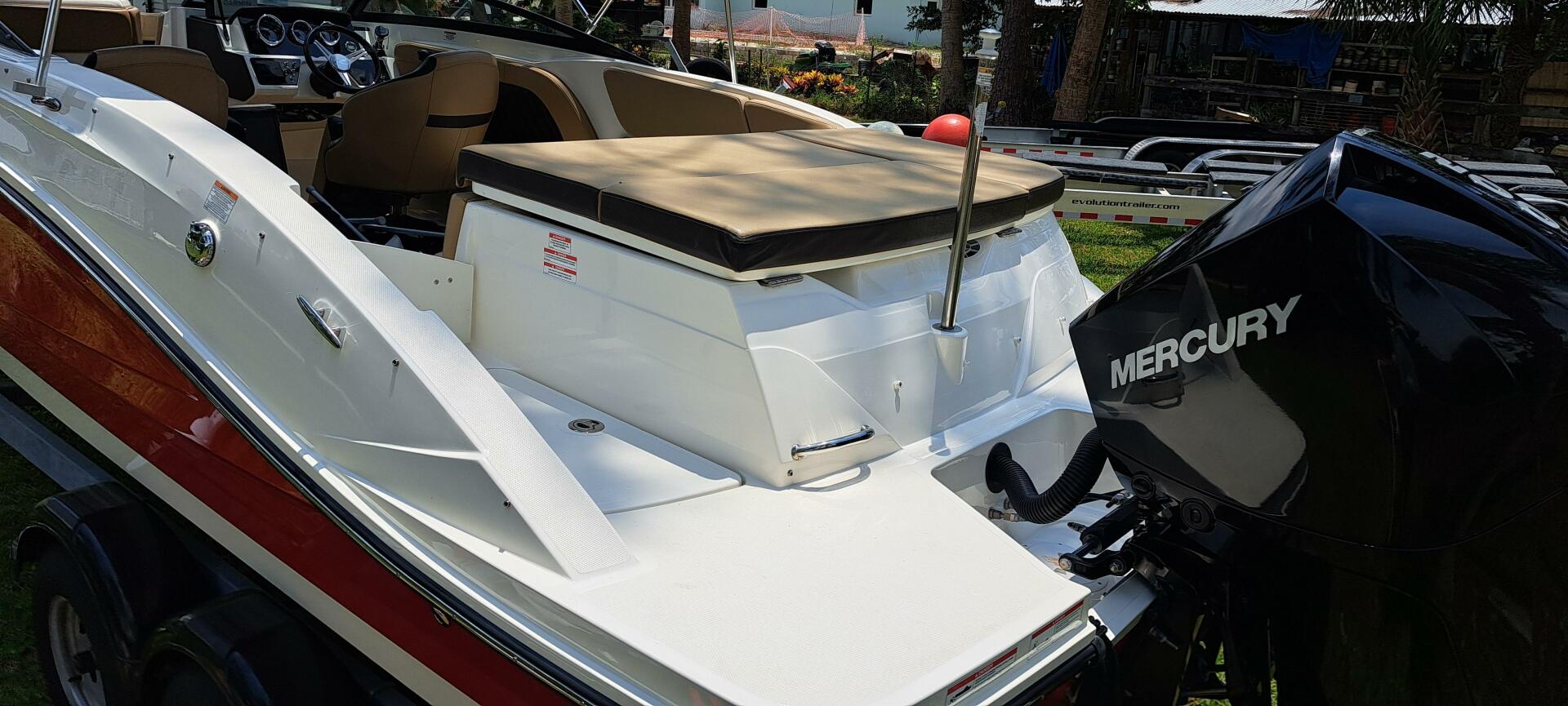 2019 Sea Ray SPX 230 OB - Image 30