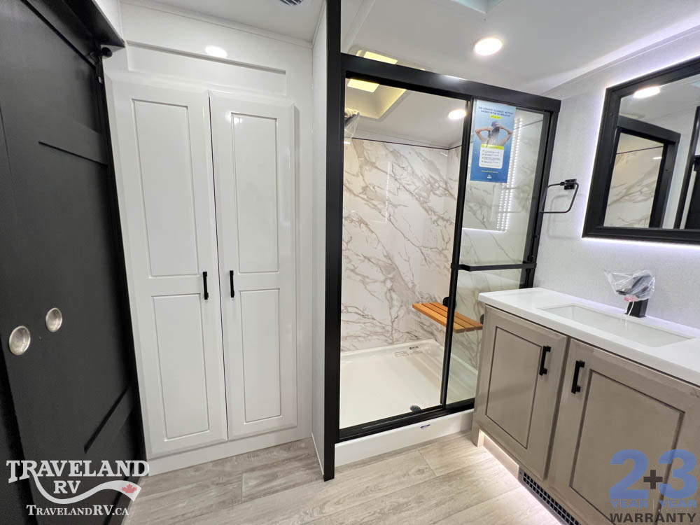 2027 Jayco Pinnacle 39FLOK - Image 50