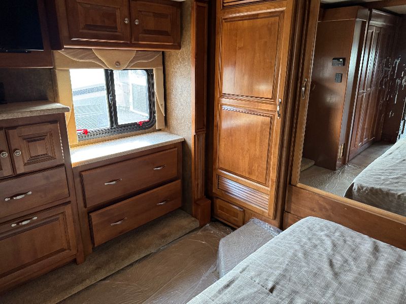 2015 Tiffin Allegro Red 38 QBA - Image 14