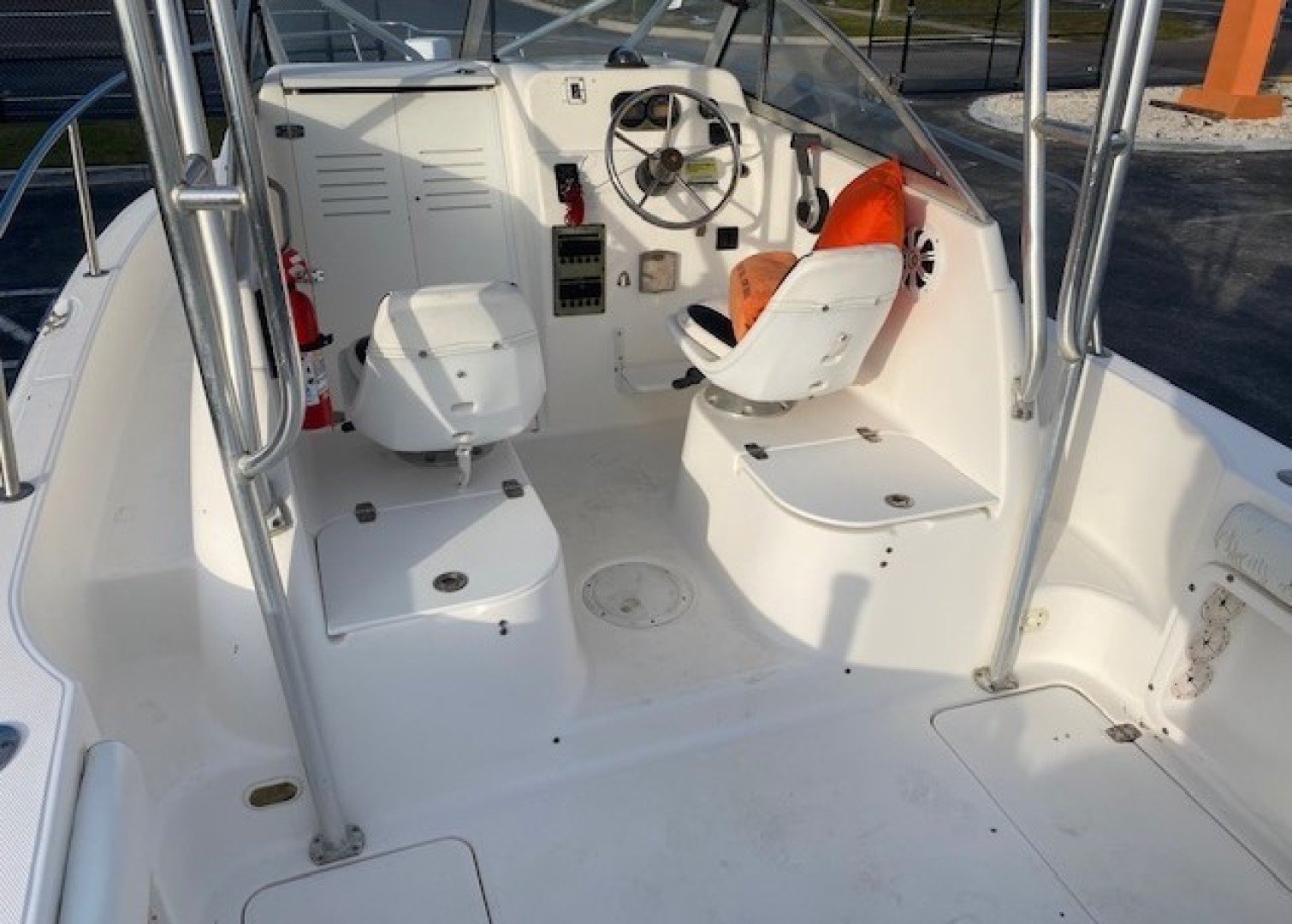 2001 Century 2300 Walkaround - Image 27