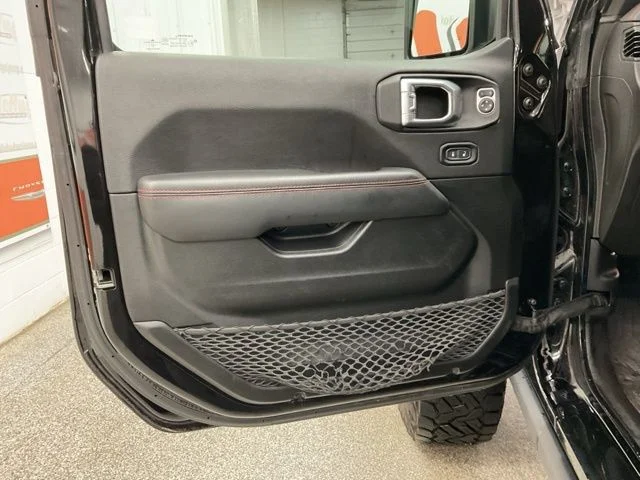 2022 Jeep Wrangler Utility 4D Rubicon 4WD I4 - Image 10