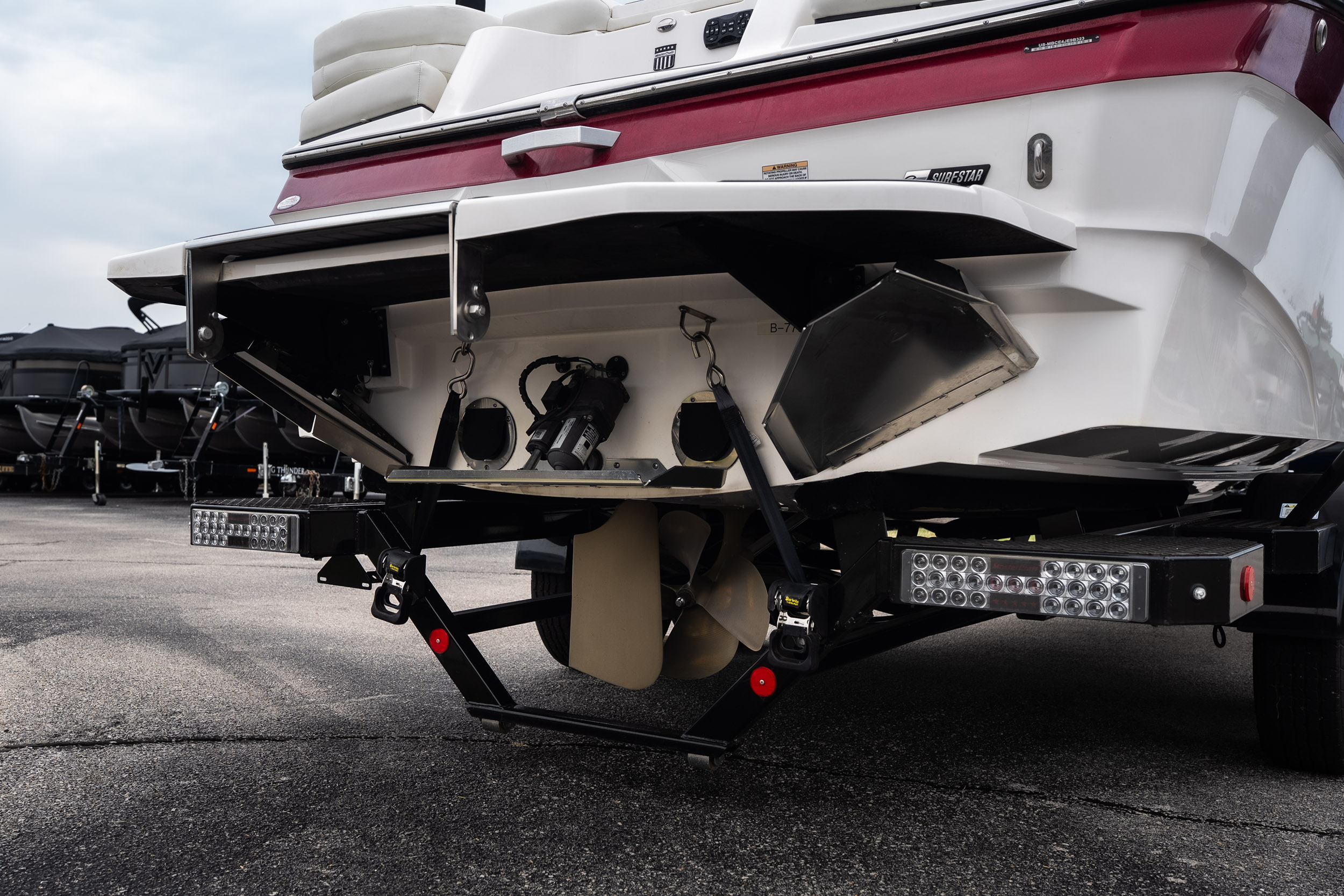 2023 MasterCraft XT24 - Image 6