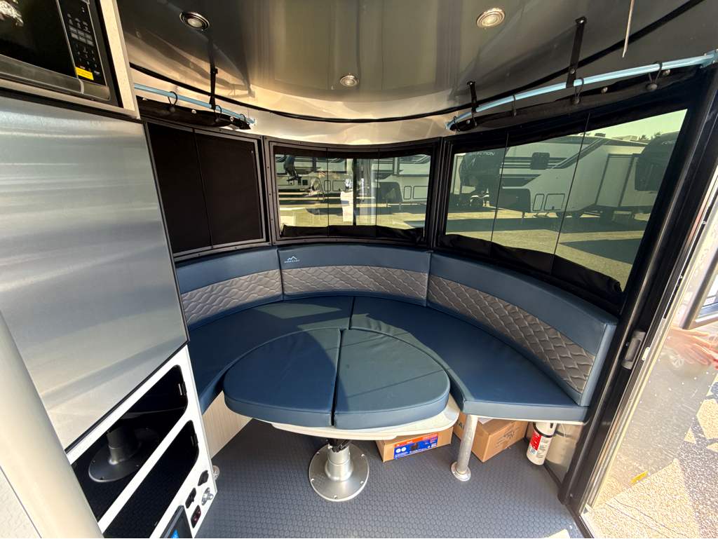 2026 AIRSTREAM Basecamp 20X - Image 18