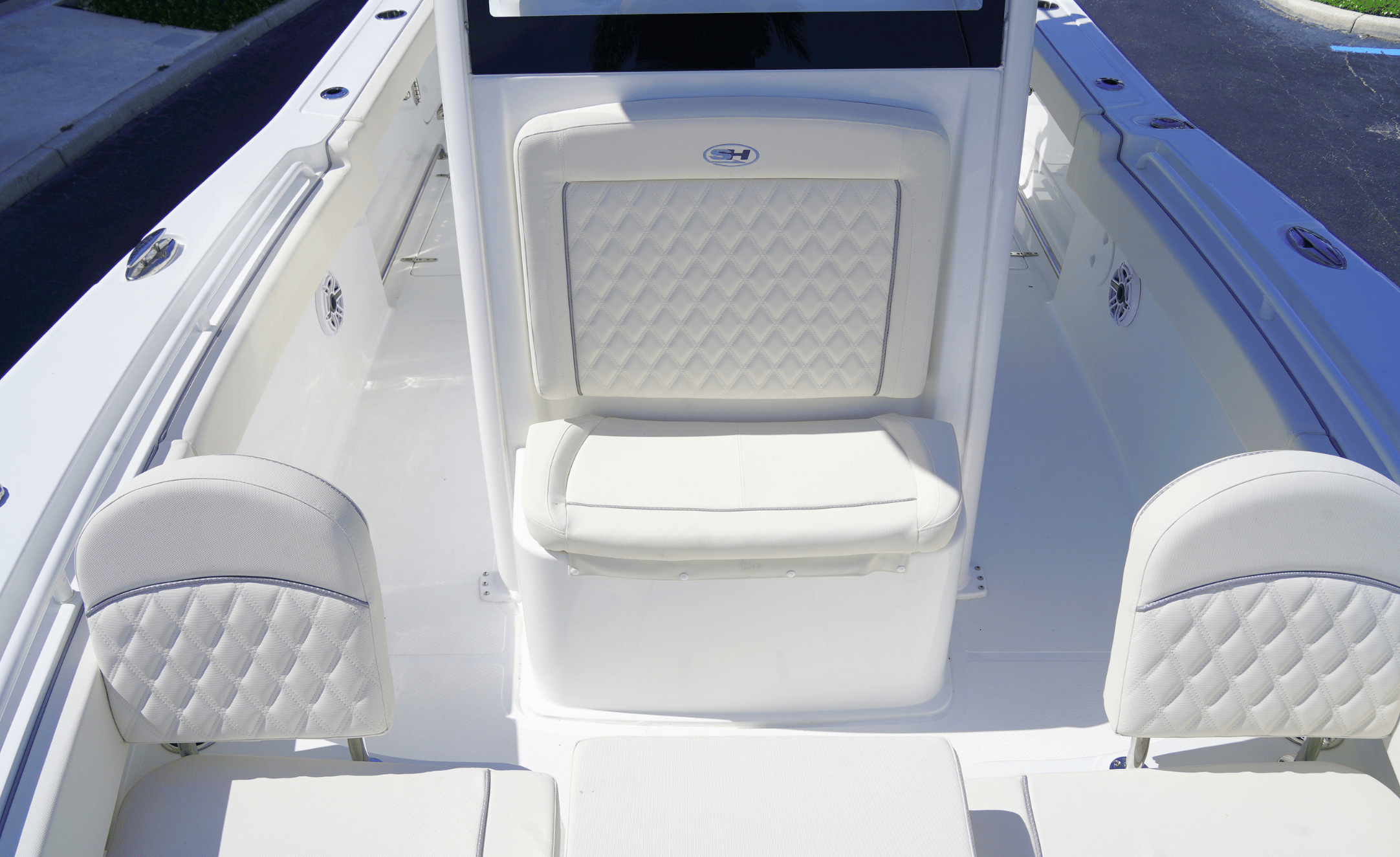 2027 SEA HUNT ULTRA 265SE - Image 47