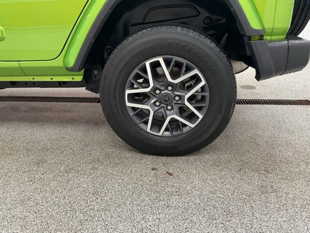 2026 Jeep Wrangler Sahara 4 Door 4x4 - Image 9