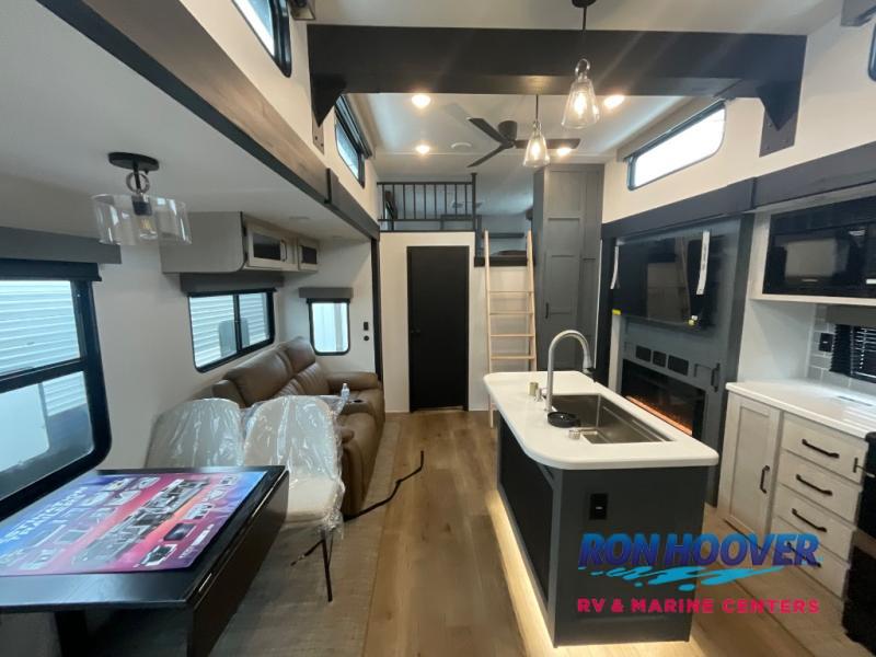 2026 PALOMINO PUMA 421LFT - Image 4