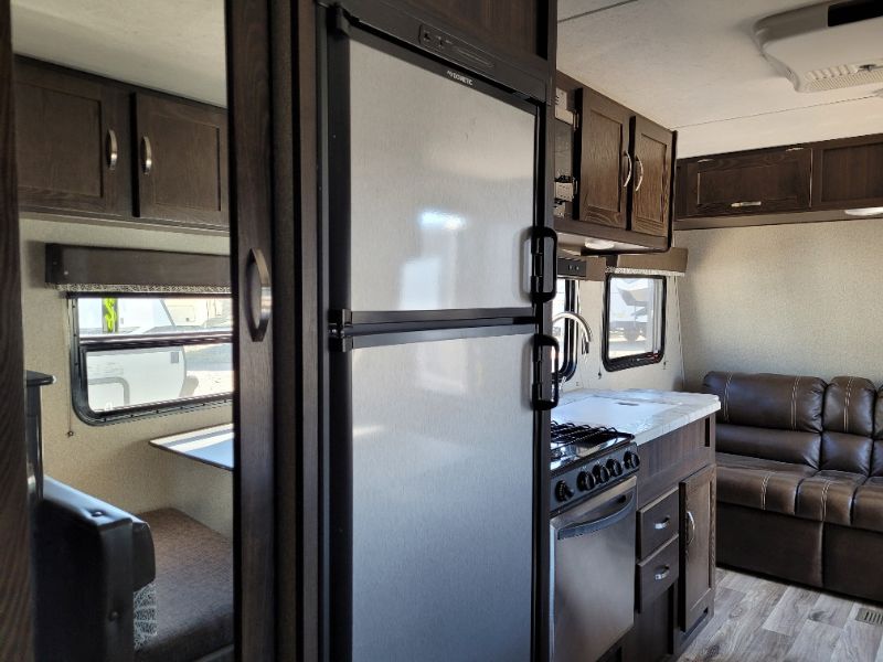 2019 Keystone Springdale West 189FLWE - Image 18