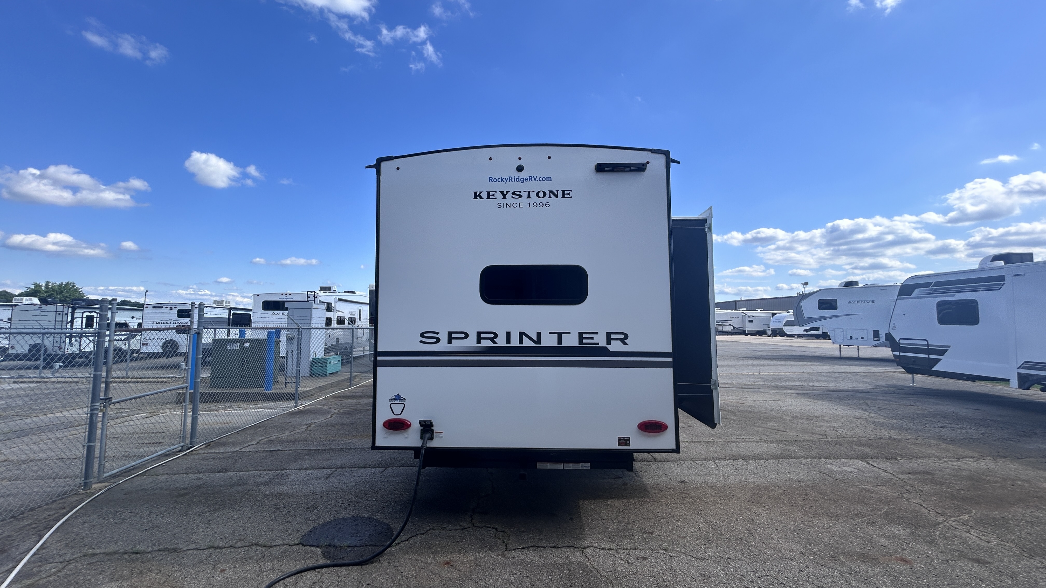 2026 Keystone Sprinter 3840LRK - Image 6