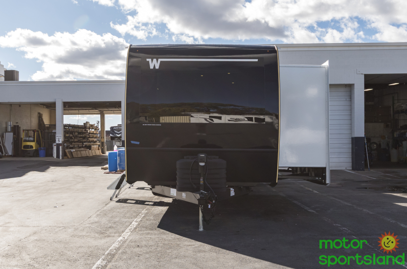 2026 Winnebago Thrive 26FKD - Image 8