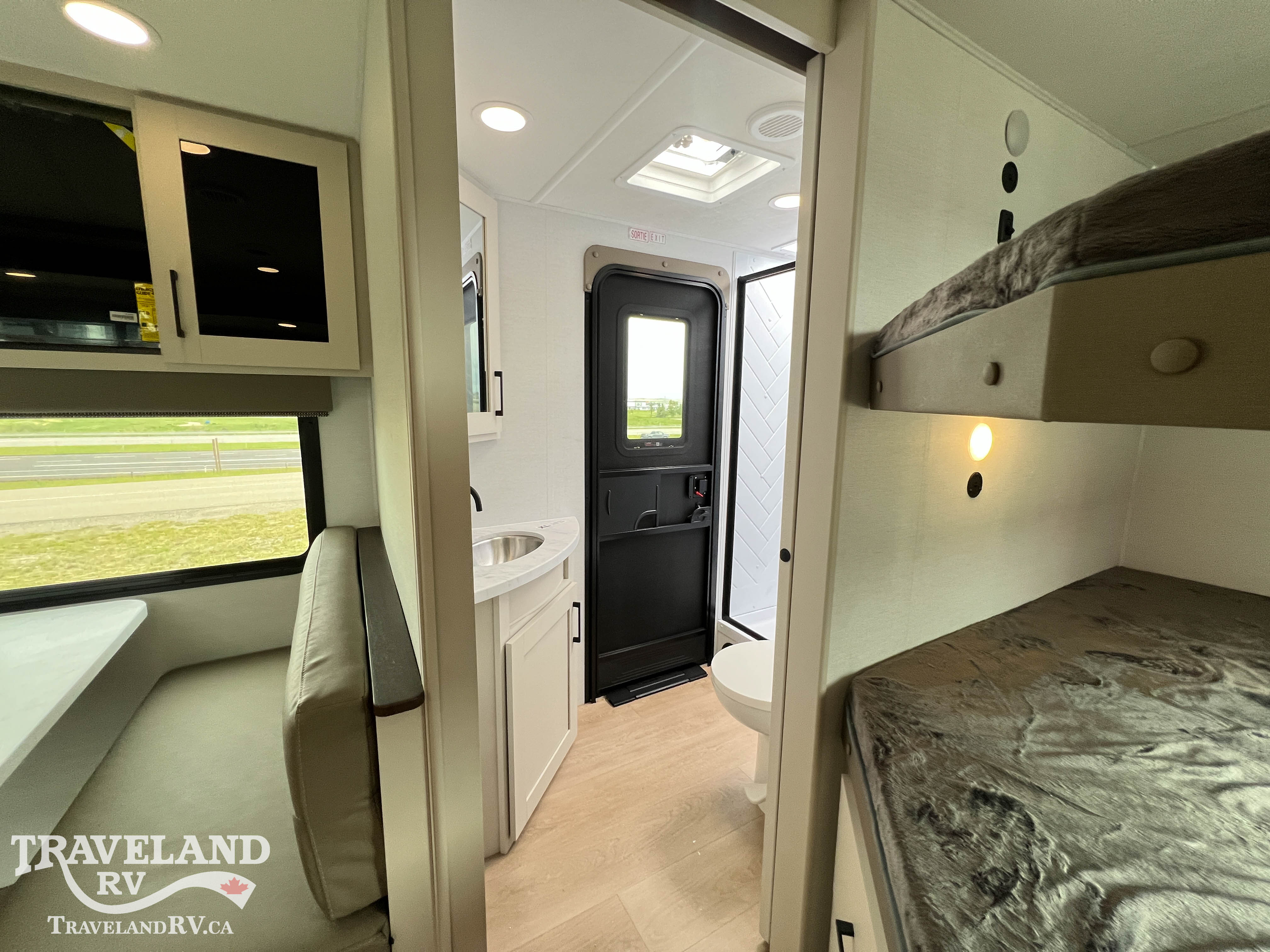 2027 Alliance RV DELTA ULTRA LITE BH255 - Image 28