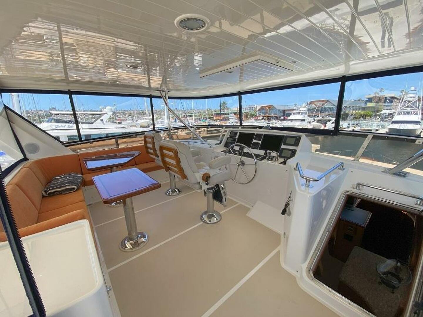 2005 Offshore Yachts - Image 14
