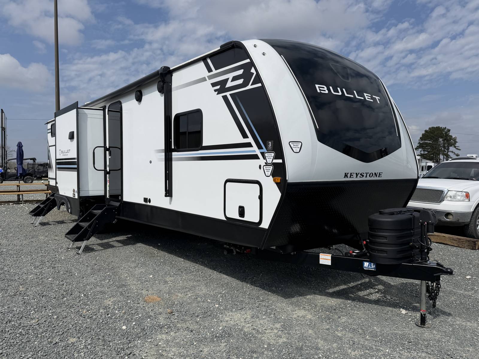 2026 Keystone Bullet Premium 330BKQ - Image 1