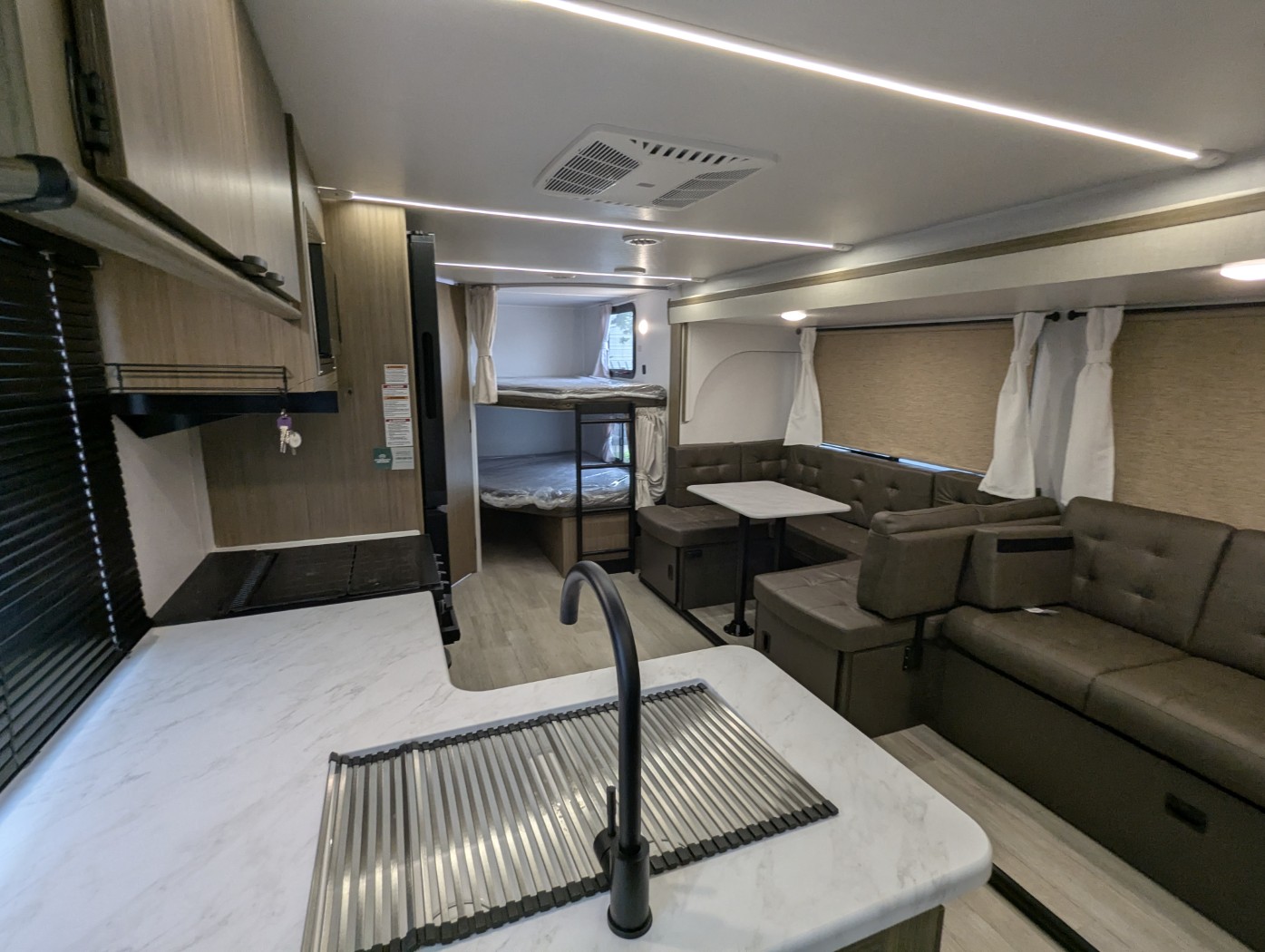 2026 Forest River EVO 2700BHX - Image 12