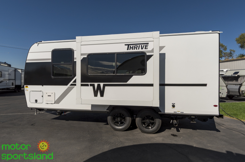 2026 Winnebago Thrive 18FBS - Image 6