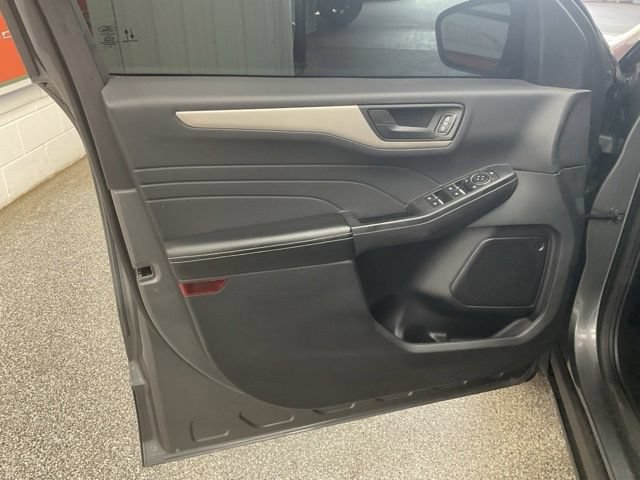 2022 Ford Escape Utility 4D SEL 2WD - Image 14