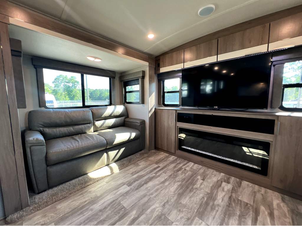 2021 GRAND DESIGN IMAGINE 3100RD - Image 9