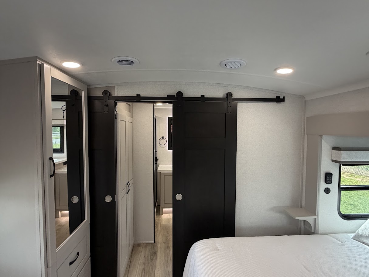 2026 JAYCO NORTH POINT 382FLRB - Image 56