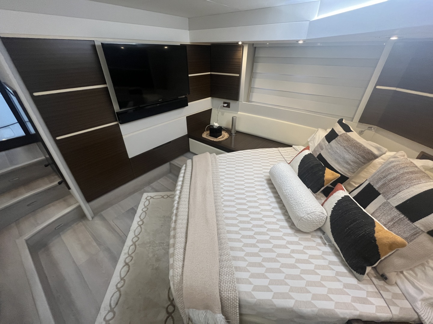 2015 Azimut 54 FLY - Image 13
