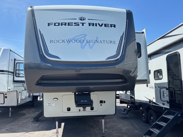 2025 Forest River Rockwood Signature 375rl