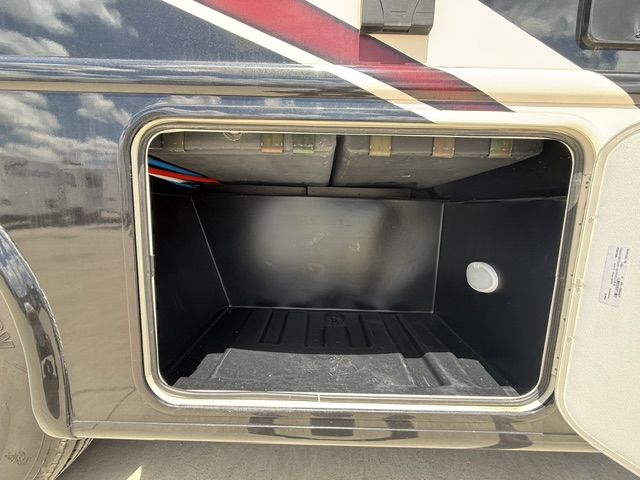 2023 Thor Motor Coach Windsport 31C - Image 6