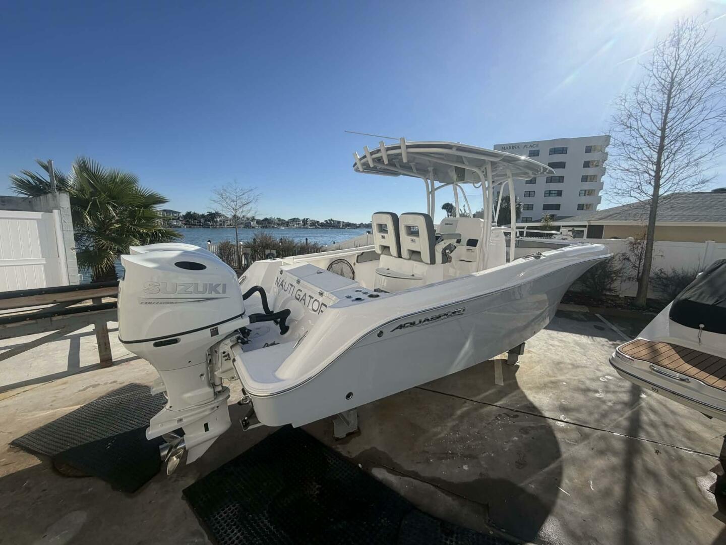 2021 Aquasport 2500 Center Console - Image 7