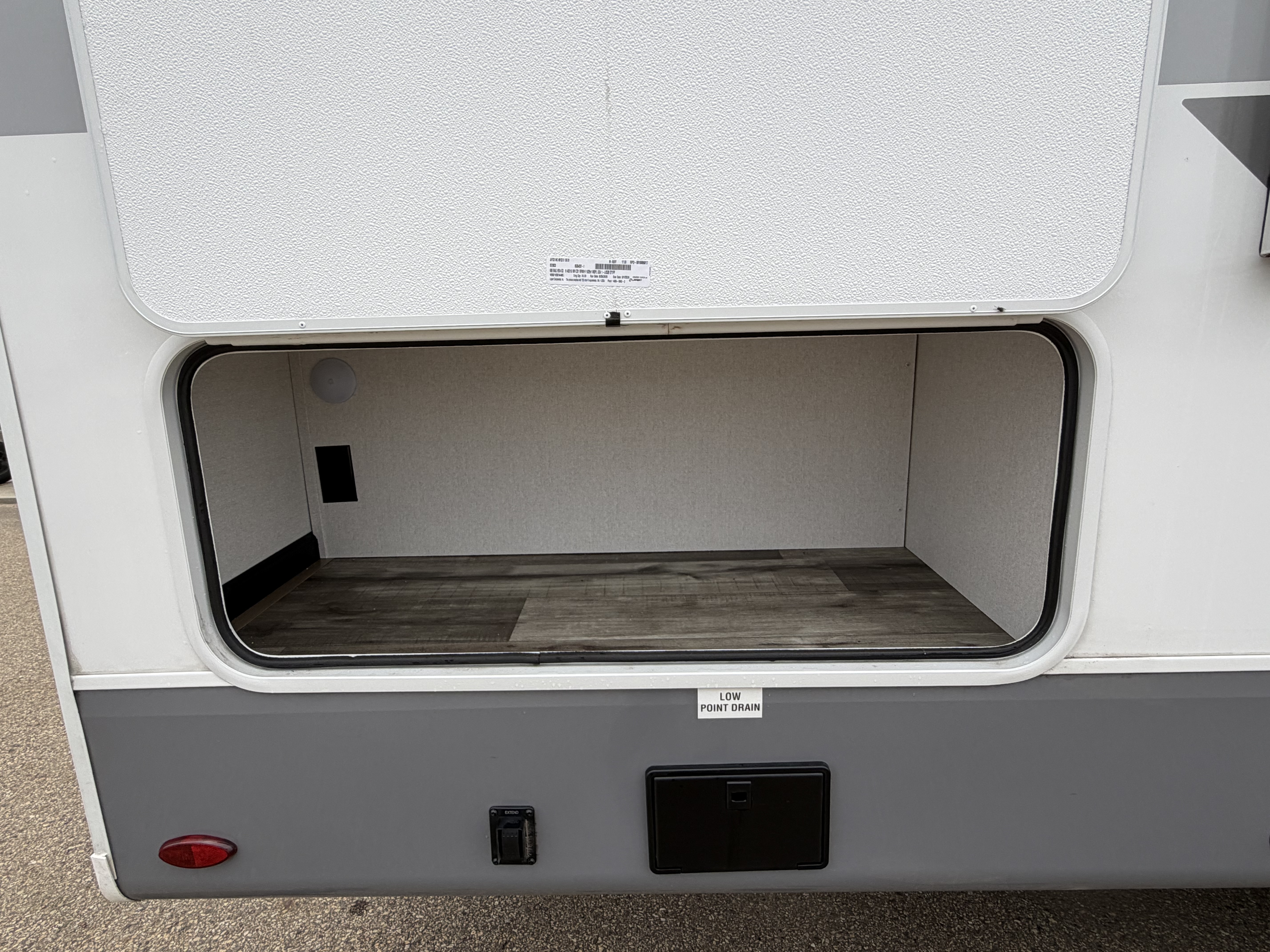 2027 Highland Ridge Open Range Roamer Light Duty 24MLDS - Image 11