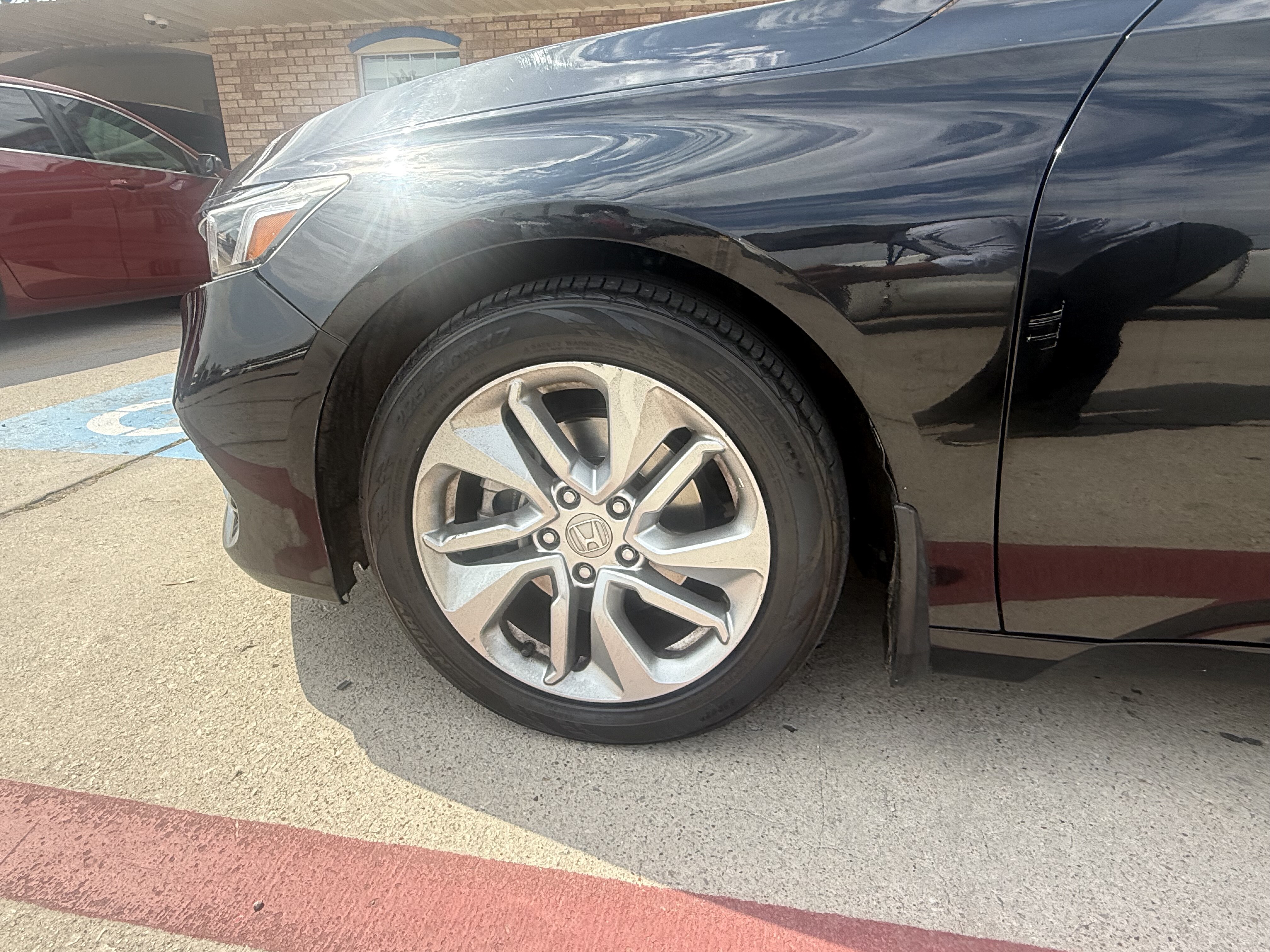 2018 Honda Accord Sedan 4D LX I4 - Image 3