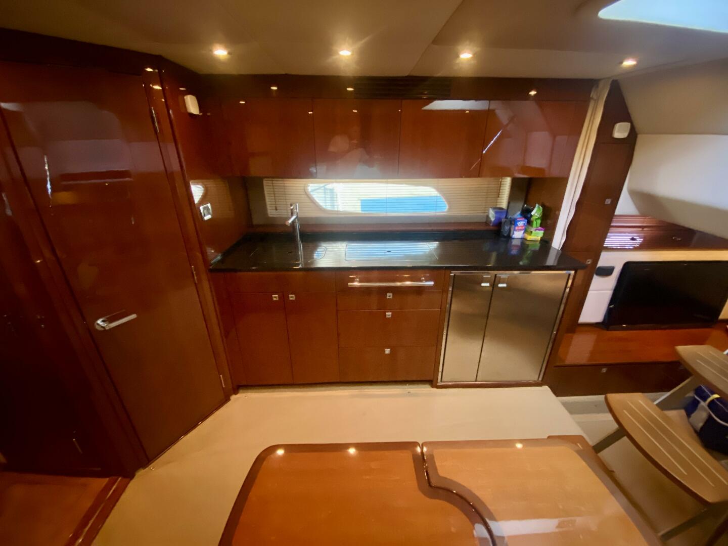 2010 Sea Ray 450 Sundancer - Image 52