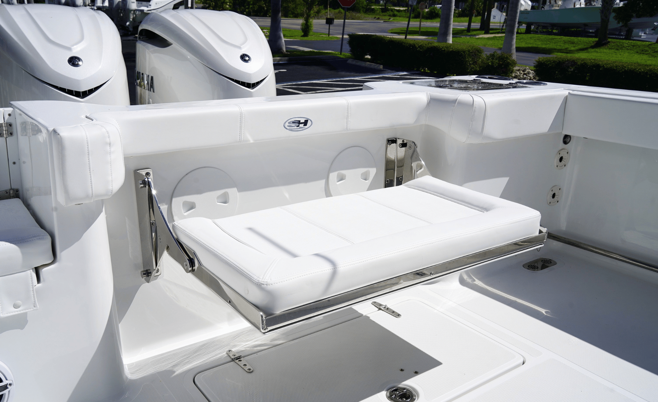 2027 SEA HUNT GAMEFISH 30FS - Image 22