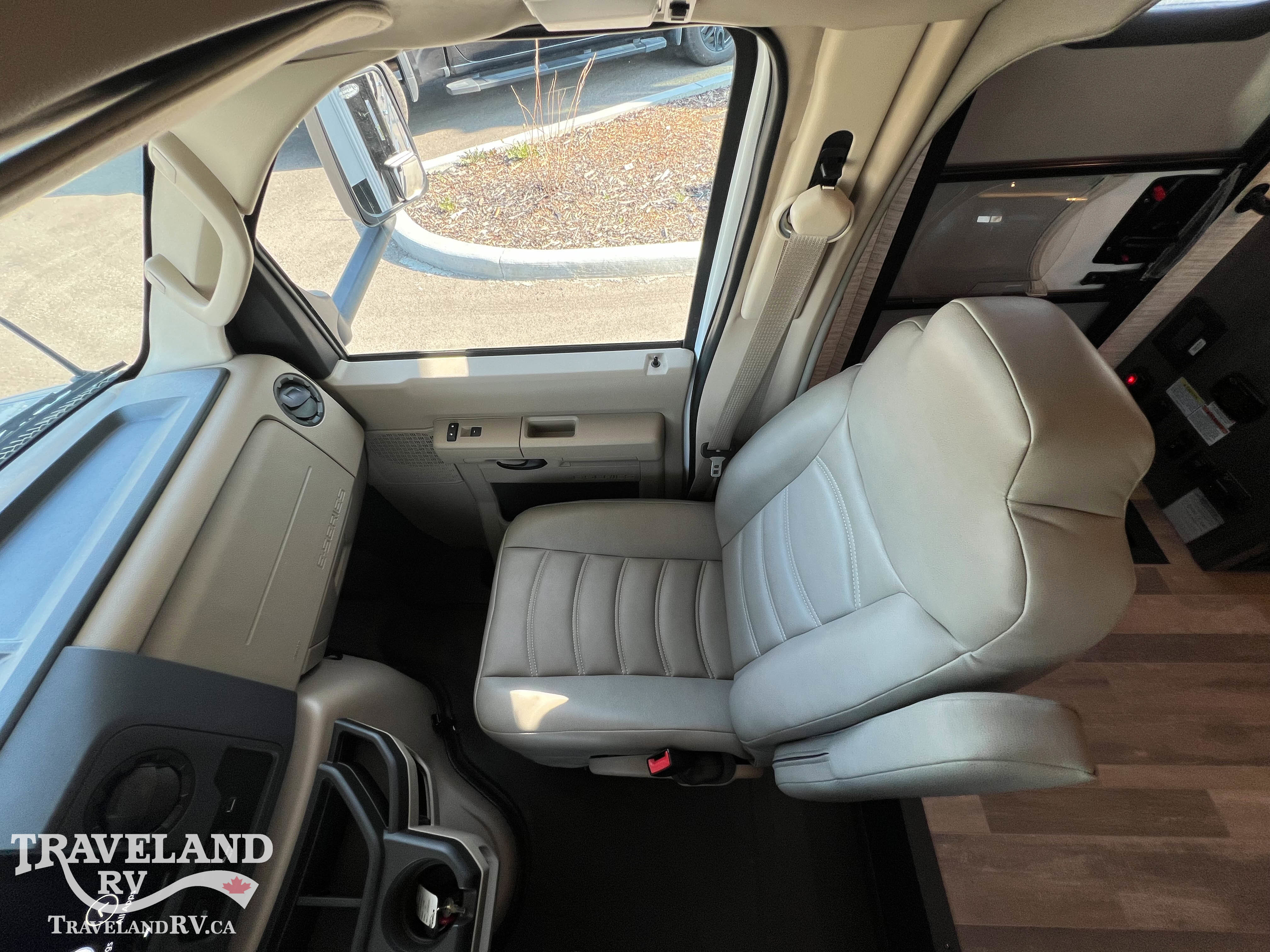 2025 Entegra Coach Odyssey 24B - Image 13