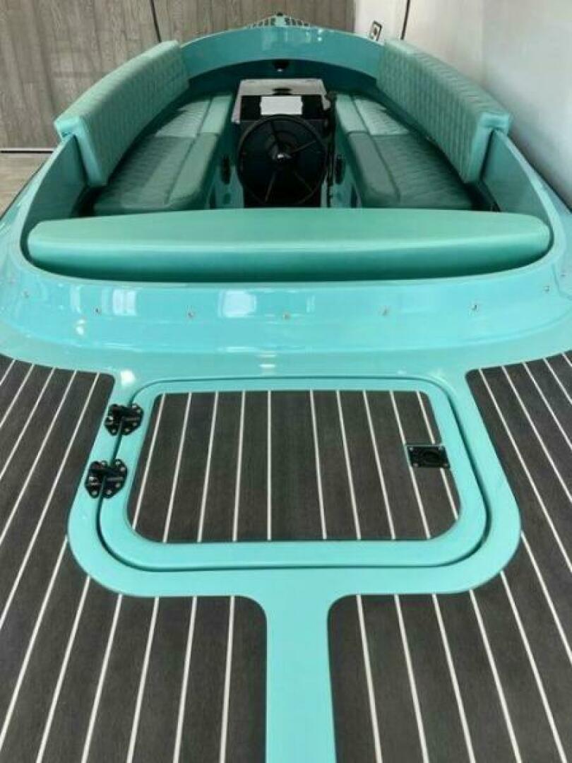 2024 Vision WX Tritoon - Image 239