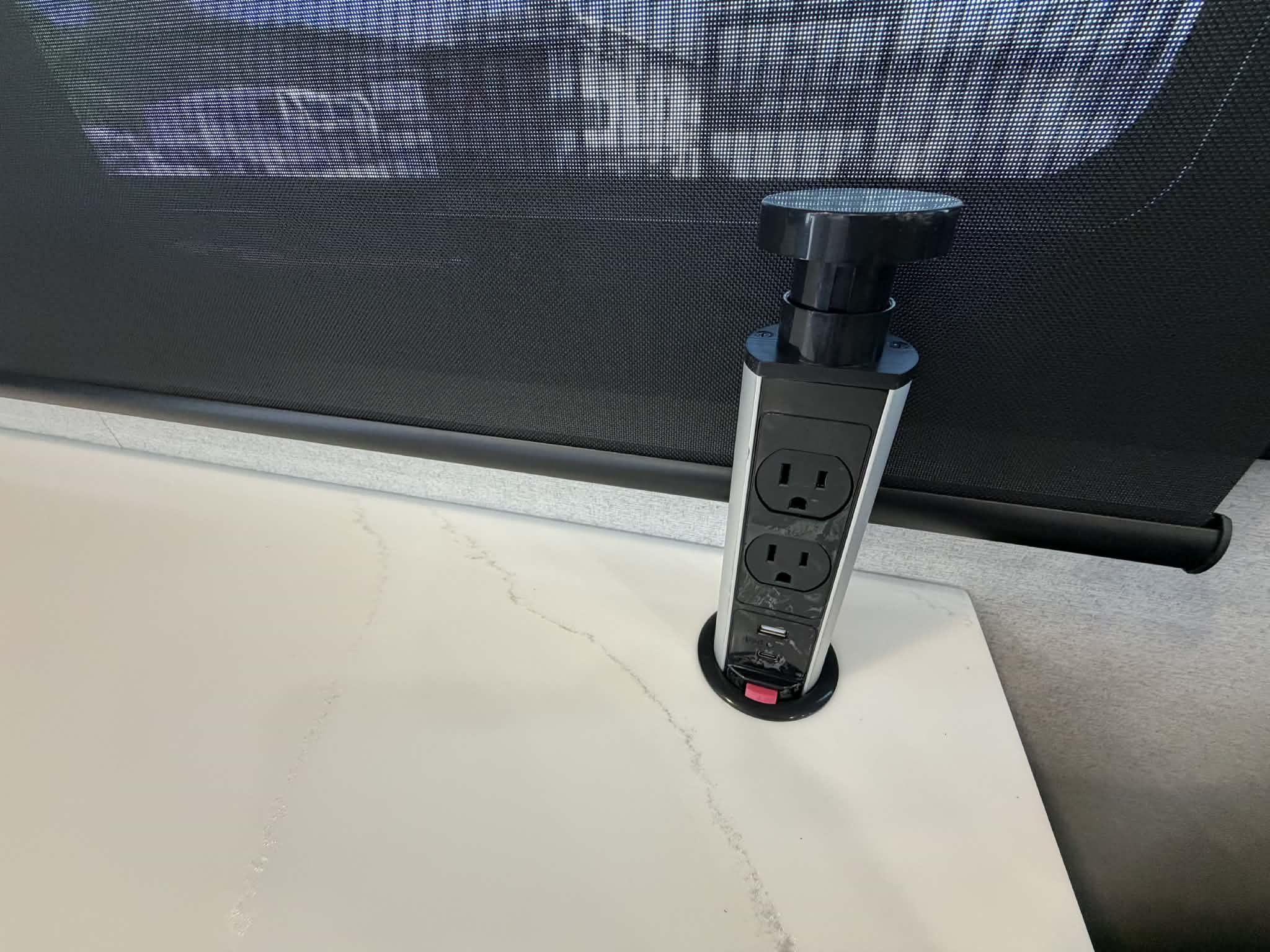 2027 JAYCO PINNACLE 32RLTS - Image 32