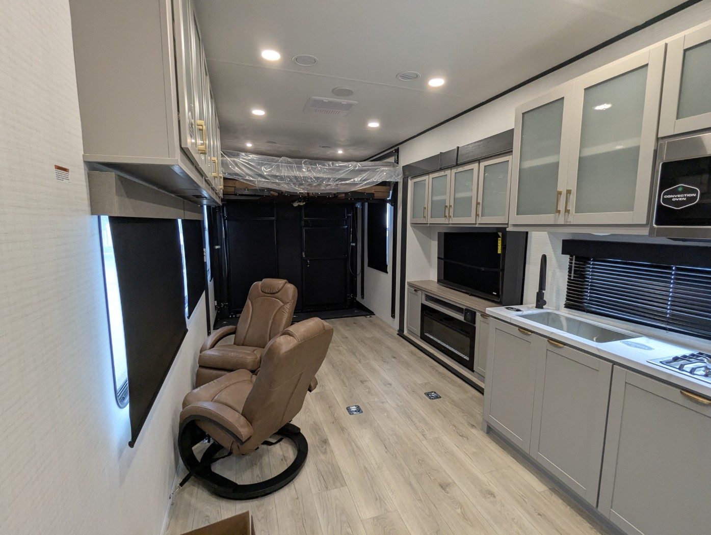 2026 Forest River Stealth 3300 - Image 14