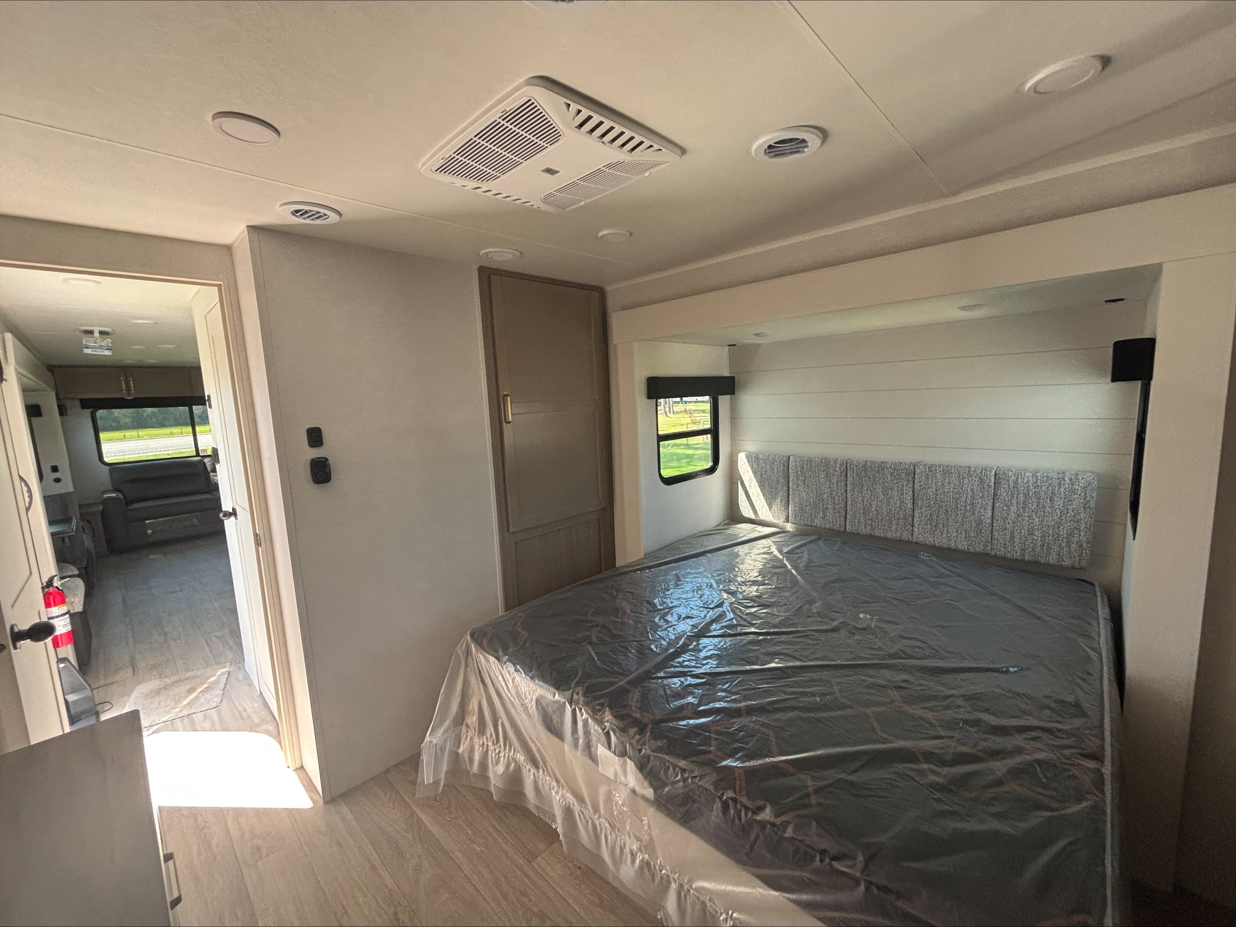 2027 JAYCO EAGLE 294CKBS - Image 22