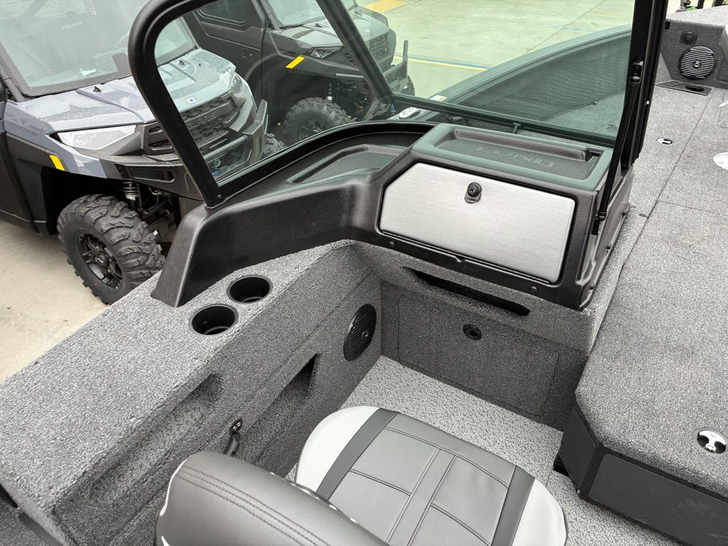 2026 Lund 2075 Impact XS Sport - Image 19