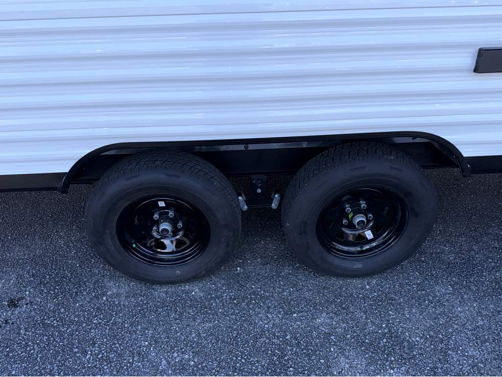 2026 HEARTLAND PROWLER 2000MB - Image 6