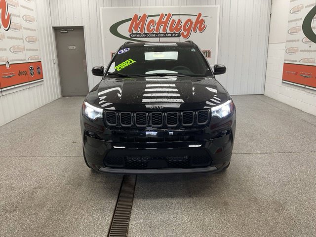 2025 Jeep Compass Limited 4x4 - Image 2
