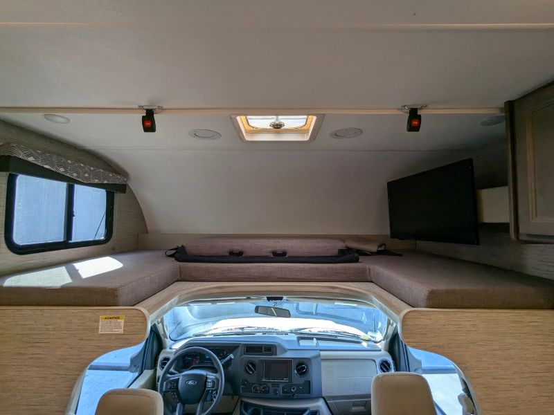 2024 Thor Motor Coach Four Winds 28Z - Image 6