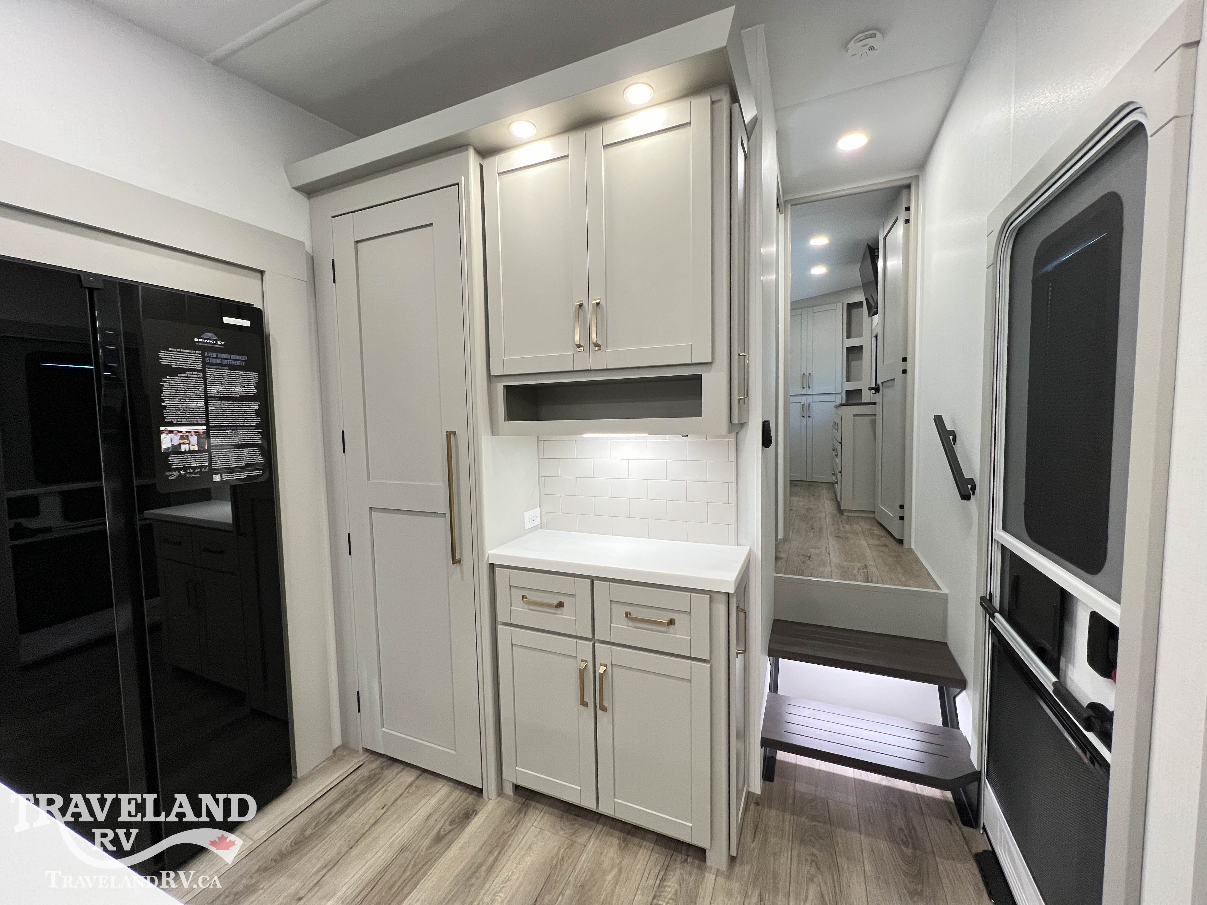 2027 Brinkley RV Model Z 3100 - Image 28