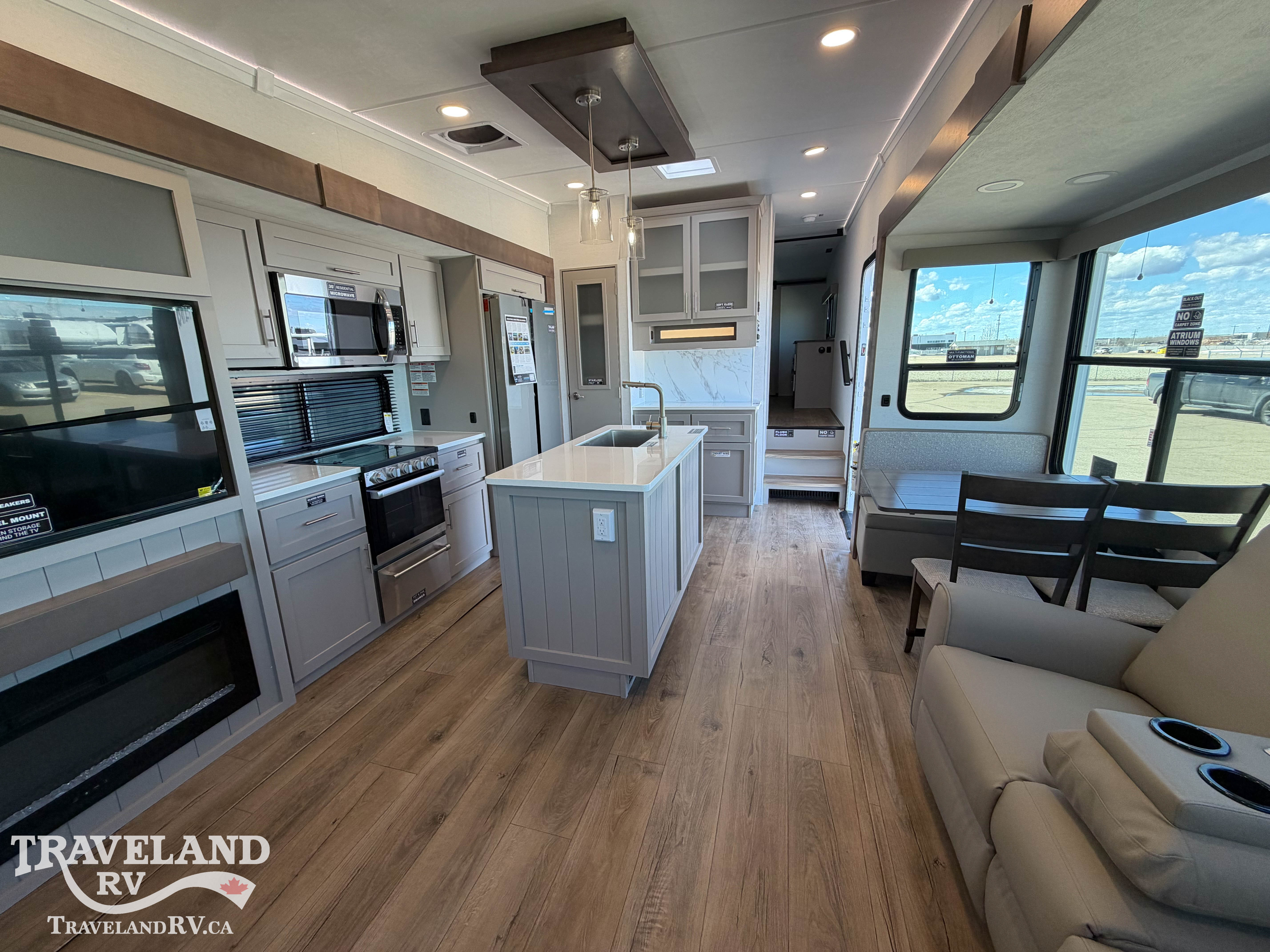 2026 Alliance RV Avenue 32RLS - Image 4