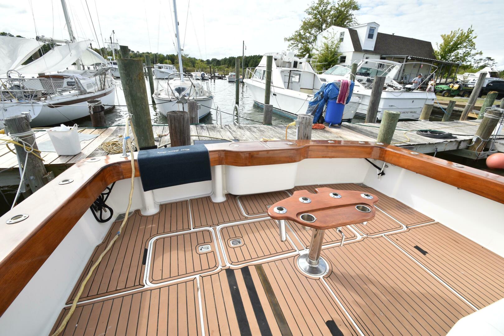2003 Viking 45 Express - Image 53